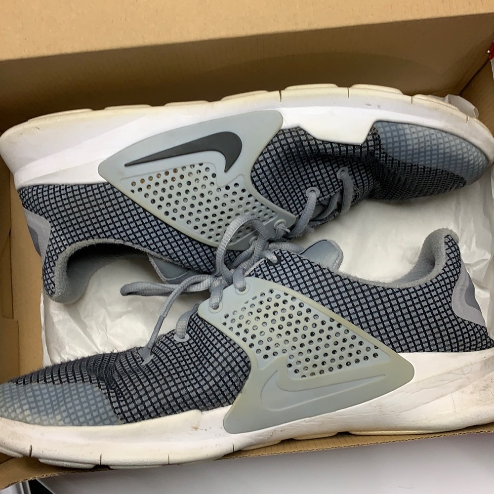 Nike Arrowz SE